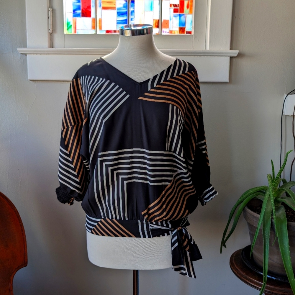 Ladie's Top